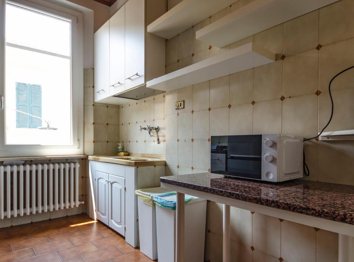 Casa Nisida Apartment เปซาโร ภายนอก รูปภาพ